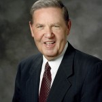 10 citations encourageantes Elder Holland