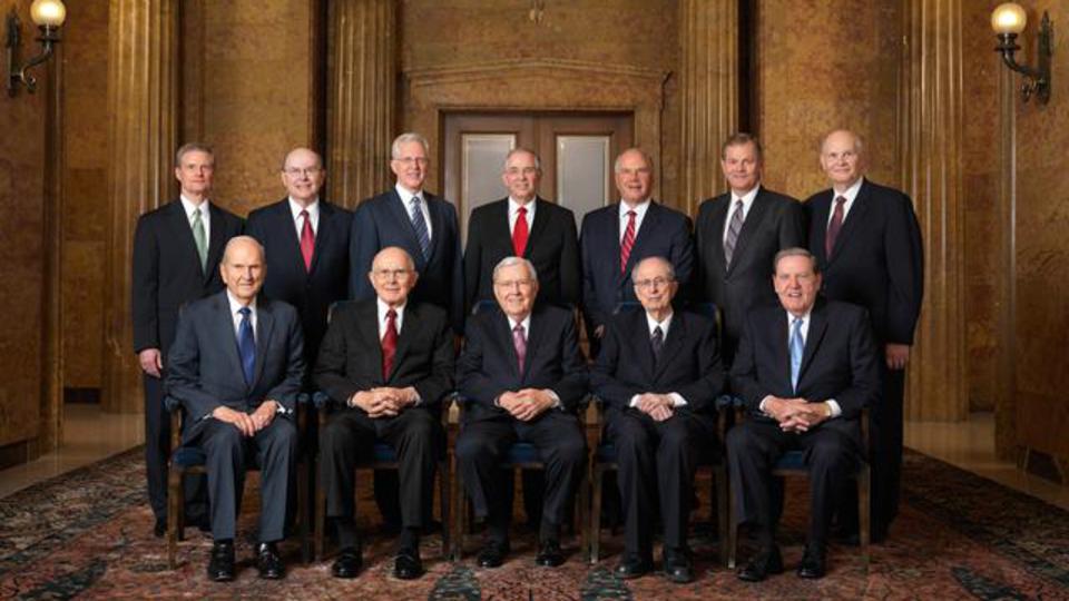 Collège des douze apôtres