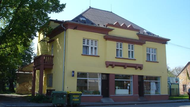 maison uchtdorf réfugié