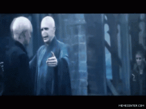 serrer quelqu'un dans ses bras, difficiles moments pour un missionnaire de retour