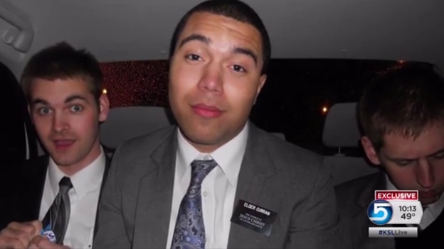 Le chanteur de rap américain JamesTheMormon lors de sa mission. rappeur mormon
