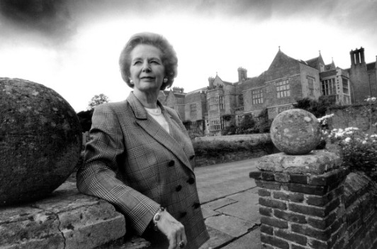 Margaret Thatcher, ancien Permier Ministre du Royaume Uni était un personnage très influent qui a fait l'éloge des Mormons.