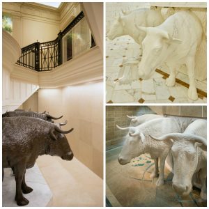 boeufs soutenant les fonts baptismaux dans la salle des baptêmes d'un temple mormon