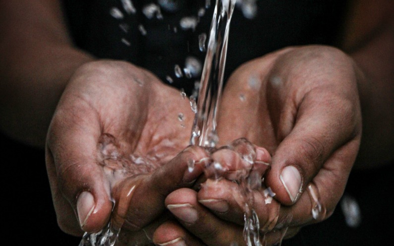Un bain pour ne plus être impure