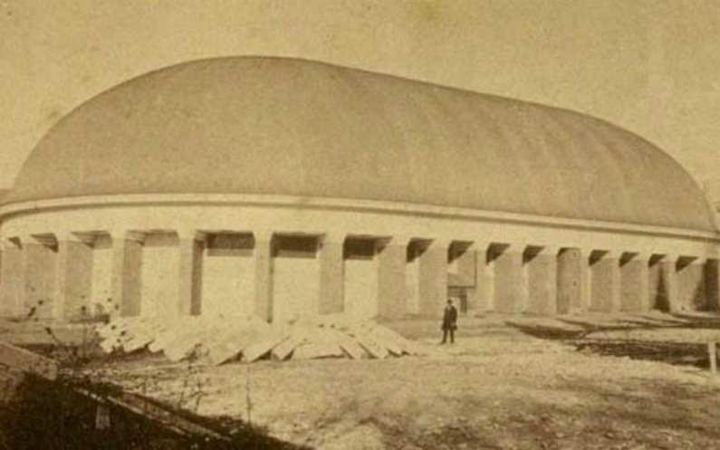 Tabernacle outside