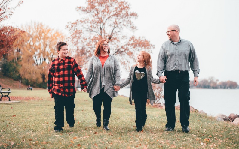 campagne « Illuminez le monde » 2018 en illuminant votre foyer