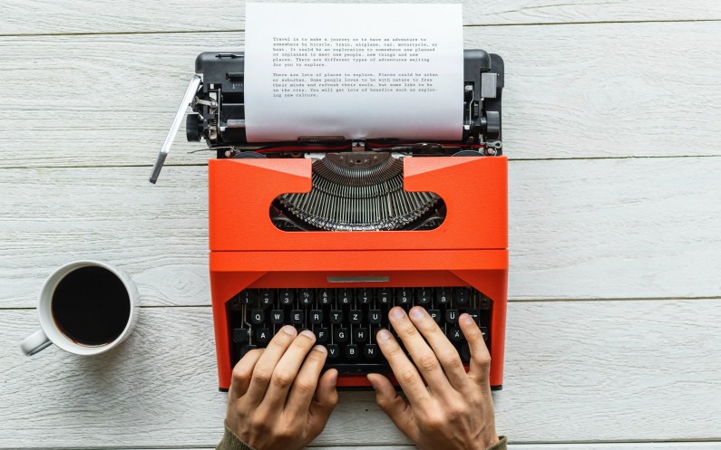 qui est l'auteur des fake news spirituelles