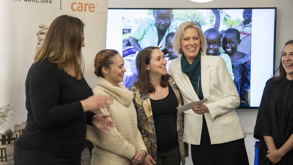 Soeur Jones avec Care, à New York.