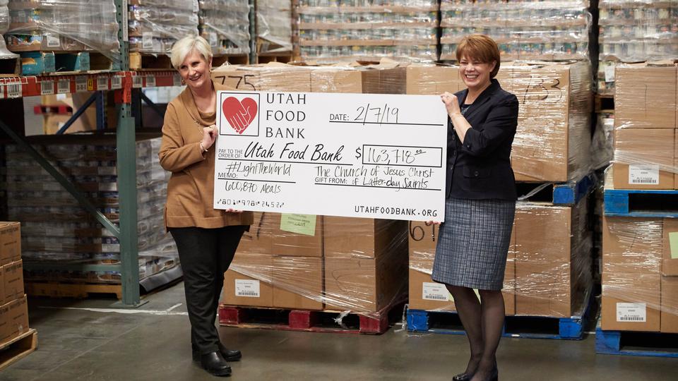 Sharon Eubank avec Utah Food Bank