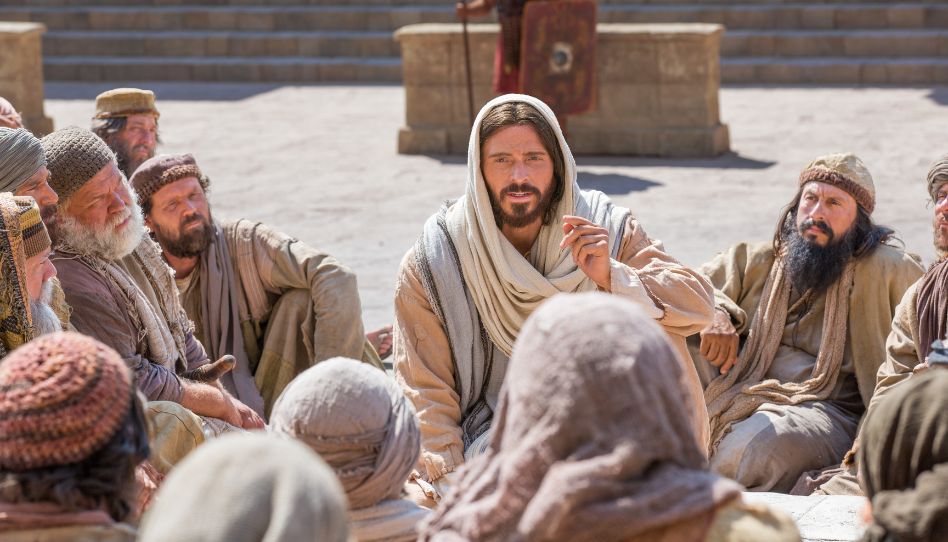 Jésus qui parle et enseigne