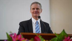Un par un: le principe spirituel qui guide Elder Bednar au quotidien